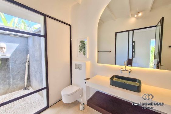 Image 19 from Spacieuse villa familiale de 5 chambres à vendre et à louer à Seseh Beachside