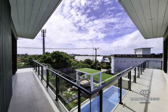 Image 19 from Vila Luas 5 Kamar dan Pemandangan Laut Dijual Hak Milik di Ungasan – Ketenangan yang Tak Tertandingi