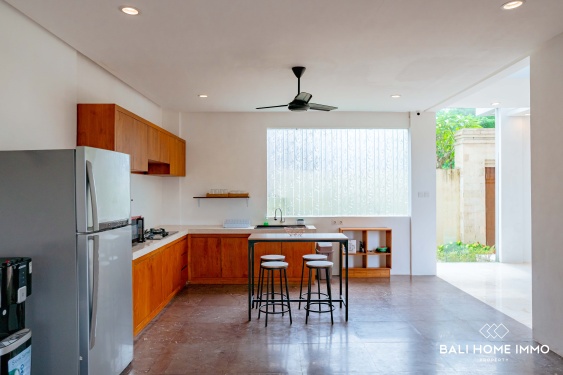 Image 10 from Spacious 5 Bedroom Ocean View Villa with Gardens For Sale and Rent in Nusa Dua