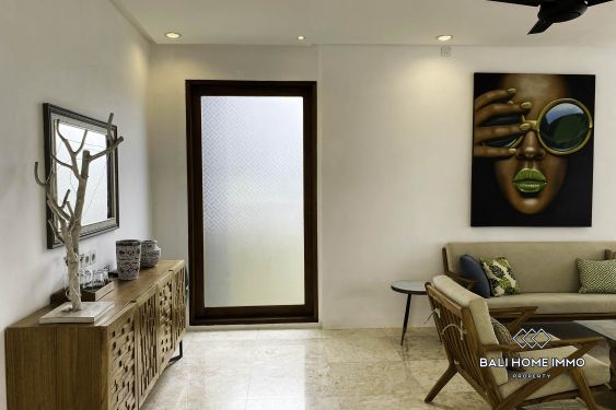 Image 6 from Spacious 5 Bedroom Ocean View Villa with Gardens For Sale and Rent in Nusa Dua