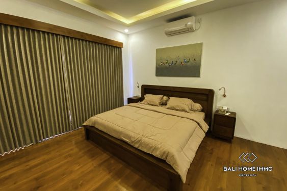 Image 11 from Spacious 5 Bedroom Ocean View Villa with Gardens For Sale and Rent in Nusa Dua