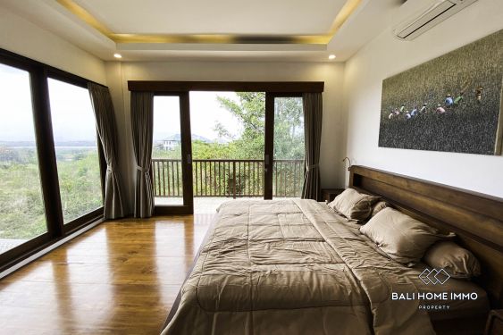 Image 14 from Spacious 5 Bedroom Ocean View Villa with Gardens For Sale and Rent in Nusa Dua