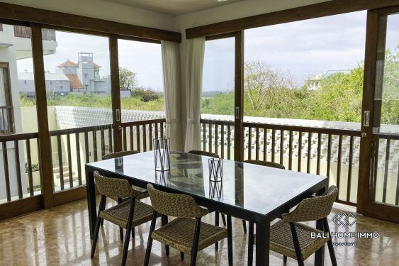 Image 8 from Spacious 5 Bedroom Ocean View Villa with Gardens For Sale and Rent in Nusa Dua