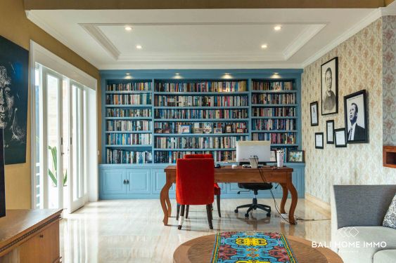 Image 11 from Spacious 5 Bedroom Villa for Sale and Rent in Bali Umalas