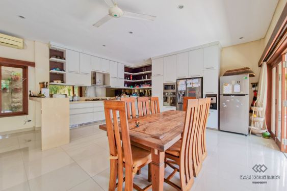 Image 7 from Spacieuse villa de 5 chambres à louer à Bali Umalas