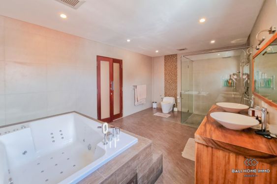 Image 20 from Spacieuse villa de 5 chambres à louer à Bali Umalas