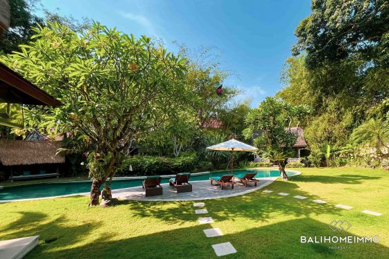 Image 3 from Spacious 5 Bedroom Villa For Sale Leasehold in Bali Umalas