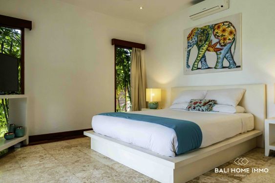 Image 17 from Villa de 5 chambres avec vue sur la ceinture de verdure à vendre près de Berawa Canggu