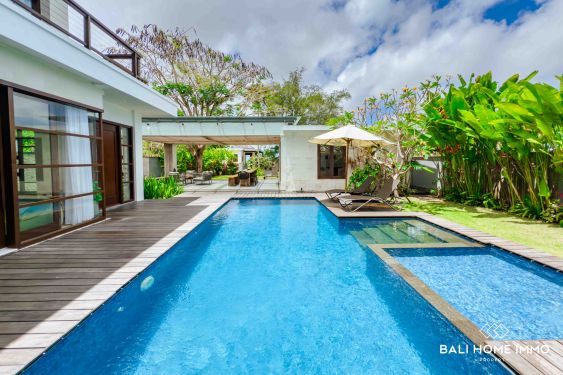 Image 2 from VILLA 5 KAMAR TIDUR DENGAN PEMANDANGAN LAUT YANG MENAKJUBKAN UNTUK DISEWA BULANAN DI BALI UNGASAN