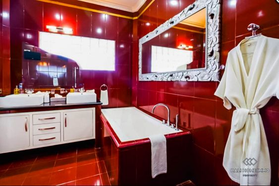 Image 11 from SPACIEUSE VILLA DE 5 CHAMBRES À VENDRE ET À LOCATION MENSUELLE ET ANNUELLE À BALI - PANDAWA