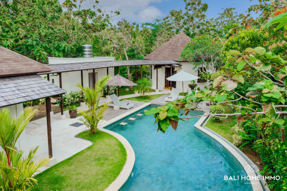 Image 2 from SPACIOUS 5 BEDROOMS VILLA FOR SALE FREEHOLD IN BALANGAN RESIDENTIAL SIDE