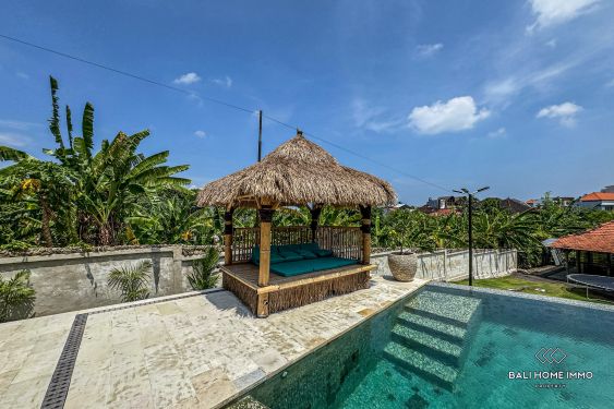 Image 2 from Spacious 5 Bedrooms villa plus 2 Bedrooms Joglo for monthly rentals in Bali Umalas