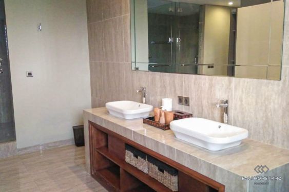 Image 17 from Spacious 5 Bedroom Villa for Sale in Bali Pererenan North Side