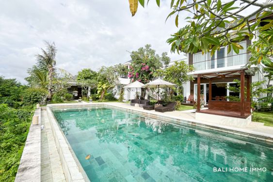 Image 2 from SPACIOUS 6 BEDROOM VILLA IN PREMIUM COMPLEX FOR SALE FREEHOLD NEAR DREAMLAND BEACH