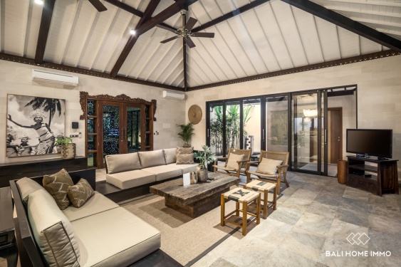 Image 3 from Spacious 6 bedroom villa with rice fieldview for sale in North Canggu