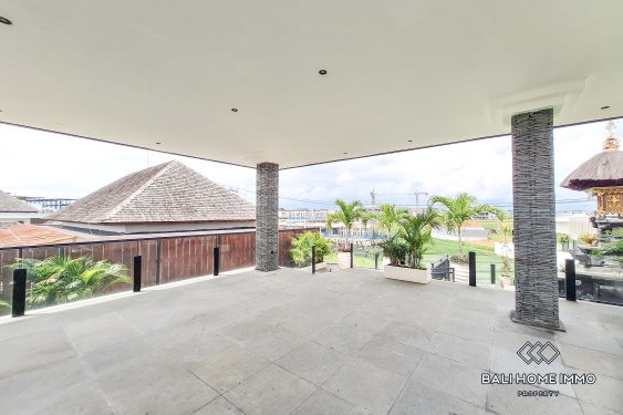 Image 20 from Dijual Villa Keluarga 7 Kamar Luas di Canggu Batu Bolong