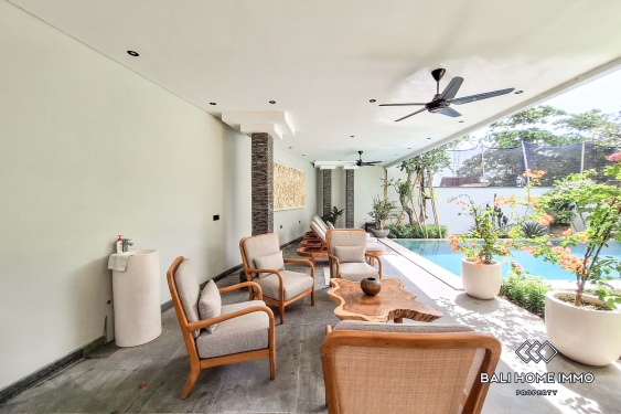 Image 3 from Dijual Villa Keluarga 7 Kamar Luas di Canggu Batu Bolong