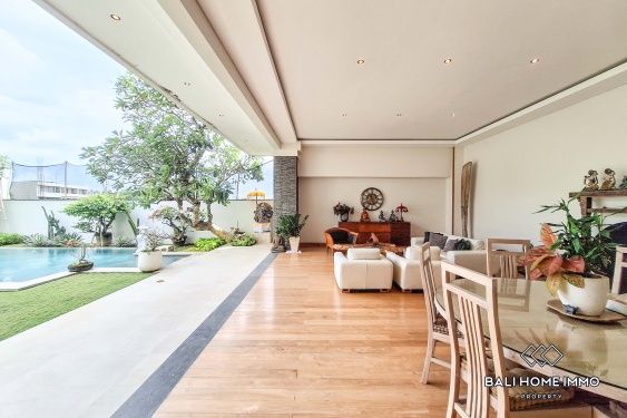 Image 5 from Dijual Villa Keluarga 7 Kamar Luas di Canggu Batu Bolong