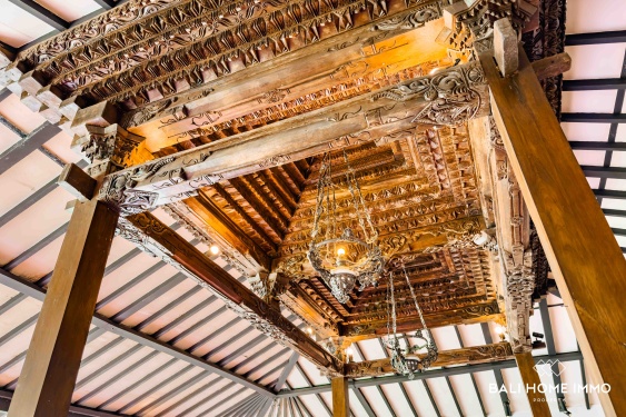 Image 5 from SPACIOUS 8 BEDROOMS JOGLO STYLE VILLA FOR SALE FREEHOLD IN BALI JIMBARAN