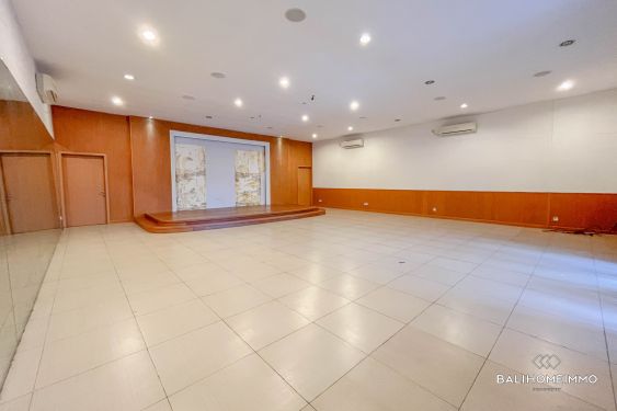Image 2 from Spacious Commercial Space in Kuta for Rent