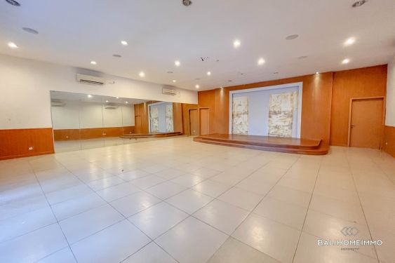 Image 1 from Spacious Commercial Space in Kuta for Rent