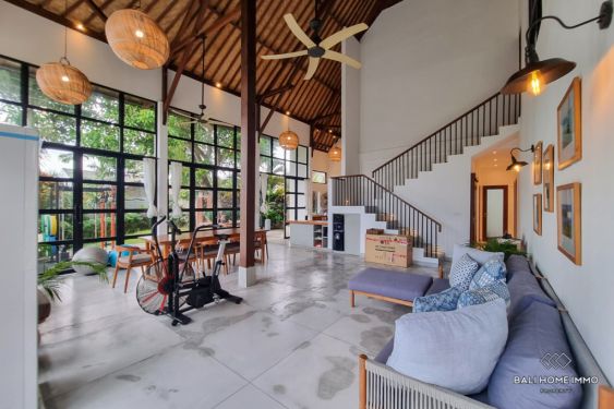Image 3 from Spacieuse villa familiale de 4 chambres avec jardin à louer au mois à Bali Canggu Berawa