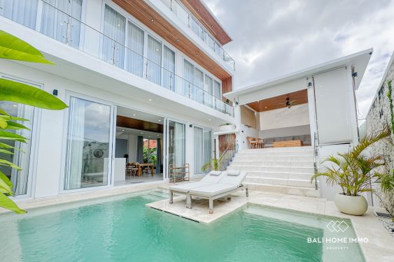 Image 1 from Spacieuse villa moderne de 4 chambres à vendre à Echo Beach Canggu