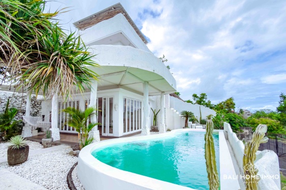 Image 2 from SPACIOUS OCEAN VIEW 3 BEDROOMS VILLA FOR SALE FREEHOLD IN ULUWATU UNGASAN