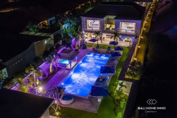 Image 13 from Spacious 3 units 4-bedroom villa with Infinity Pool for sale in Seminyak Bali