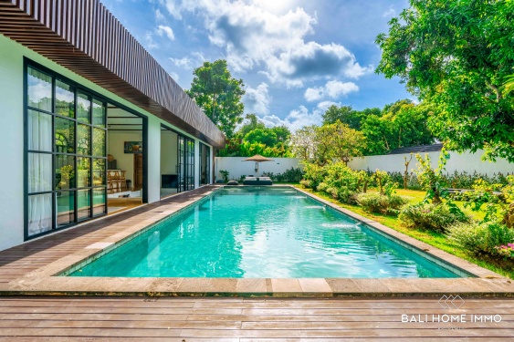 Spacious Tropical 2 Bedroom Villa for Sale and Rent in Jimbaran