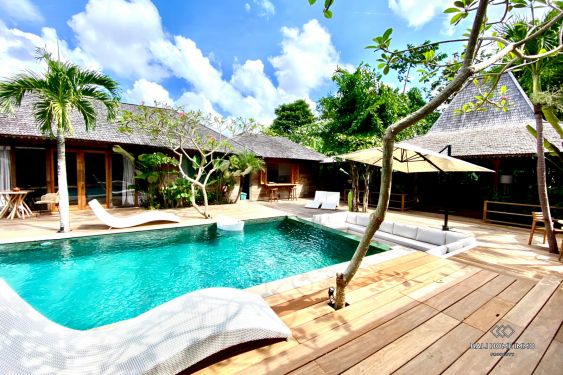 Image 2 from Kompleks Villa Luas Disewakan Jangka Panjang di Bali Umalas