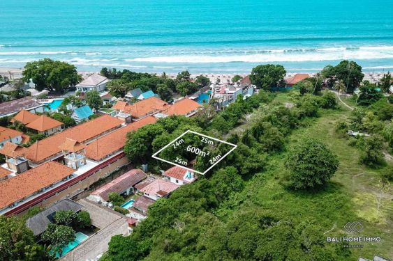 Image 2 from Directement à la plage 6 sont des terrains à vendre à bail près du Double Six Seminyak Bali
