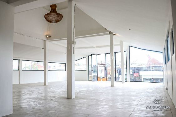Image 2 from Strategic 137 sqm Commercial Space in the Heart of Canggu -Batu Bolong