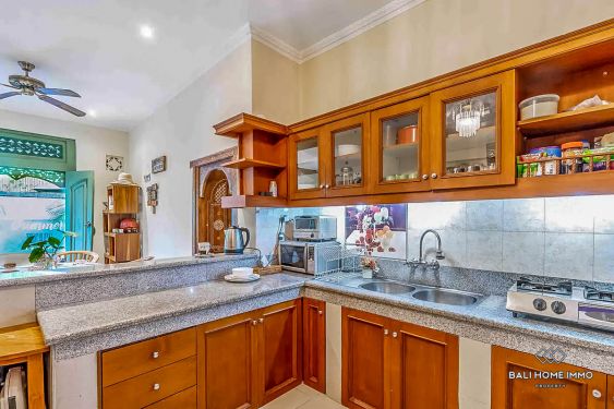 Image 7 from Vila 2 Kamar Tidur Strategis Disewakan Bulanan di Bali Petitenget