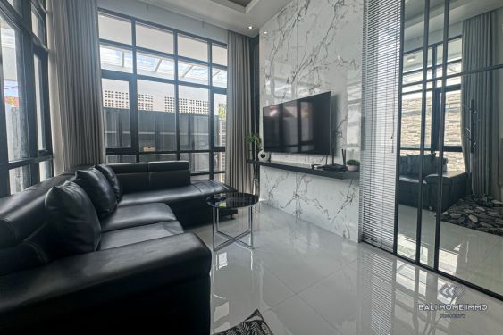Image 3 from 2 Bedroom Villa for sale and rent in The Prime Area of Petitenget Bali