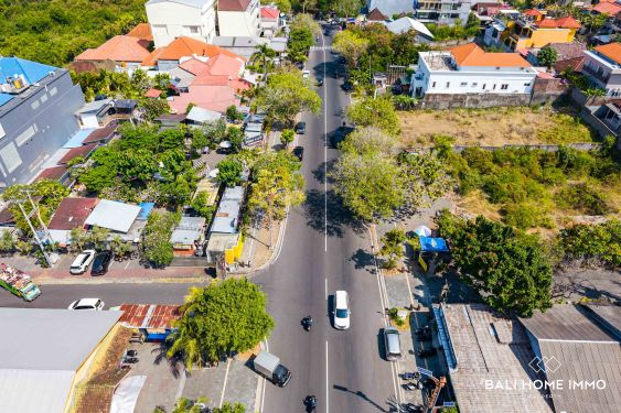 Image 5 from Terrain commercial en front de rue à vendre en pleine propriété à Nusa Dua