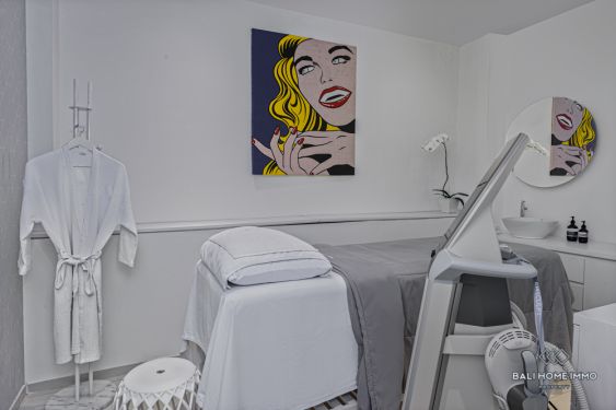 Image 3 from Ruang Komersial Depan Jalan Dijual Hak Milik di Bali Kerobokan