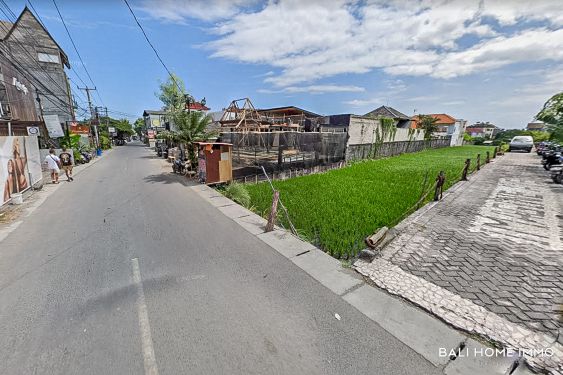 Image 2 from Streetfront Land for Sale Leasehold in Bali Canggu Batu Bolong