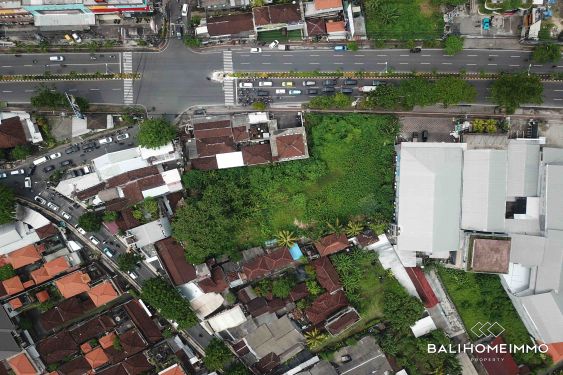 Image 2 from Terrain en front de rue à vendre avec option d'achat à Bali Seminyak