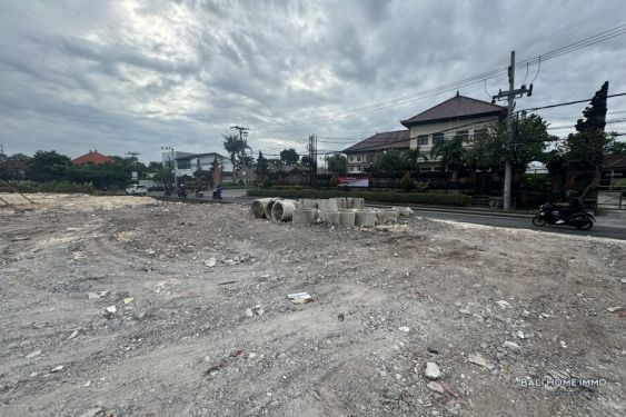 Image 5 from Streetfront Ricefield View Land for Sale Leasehold in Bali Seminyak