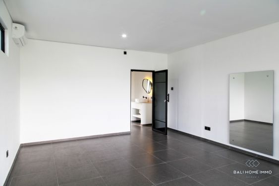 Image 6 from 1 bedroom industrial-style loft for sale in Kedungu