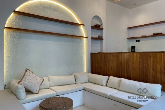 Image 4 from Stunning 2 Bedroom Tropical Villa for Sale in Ungasan