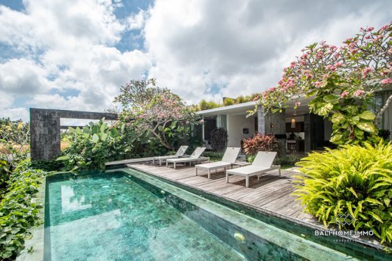 Image 1 from Superbe villa de 2 chambres à vendre en pleine propriété à Bali Uluwatu.