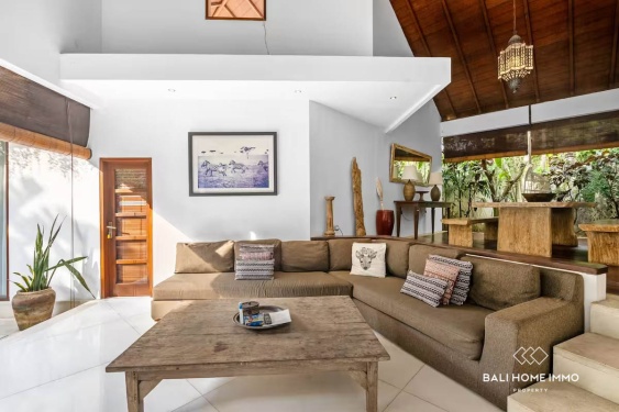 Image 1 from Villa 2 Kamar yang Menakjubkan Dijual di Jantung Kota Umalas