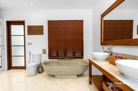 Image 8 from Villa 2 Kamar yang Menakjubkan Dijual di Jantung Kota Umalas