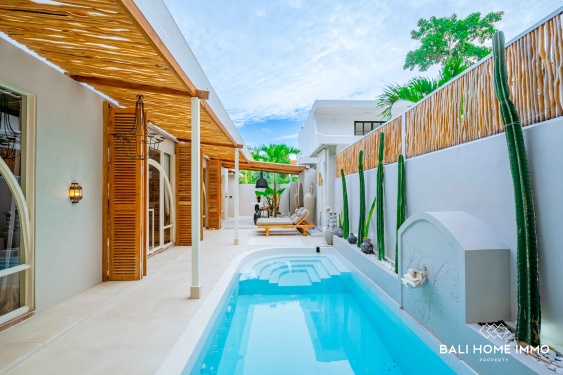 Image 2 from STUNNING 2 BEDROOM VILLA FOR SALE LEASEHOLD IN UNGASAN