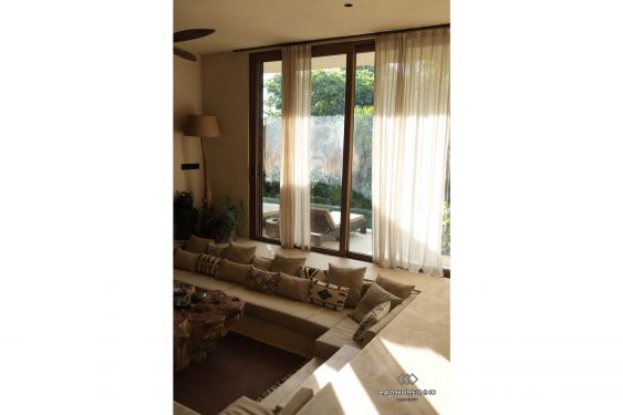 Image 8 from SUPERBE VILLA DE 2 CHAMBRES À LOCATION MENSUELLE À BALI - ULUWATU