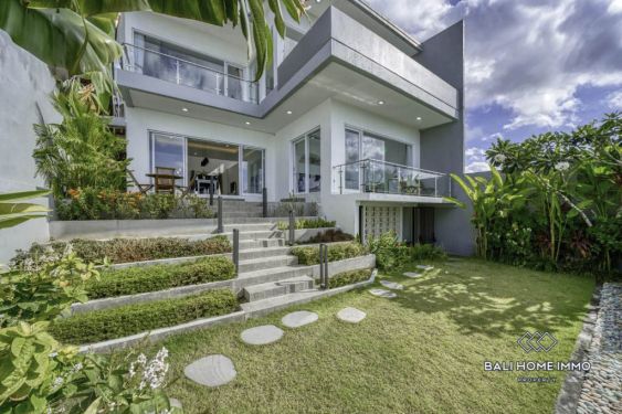 Image 17 from Villa de 3 chambres avec vue sur l'océan à louer à Ungasan – Votre escapade côtière vous attend!