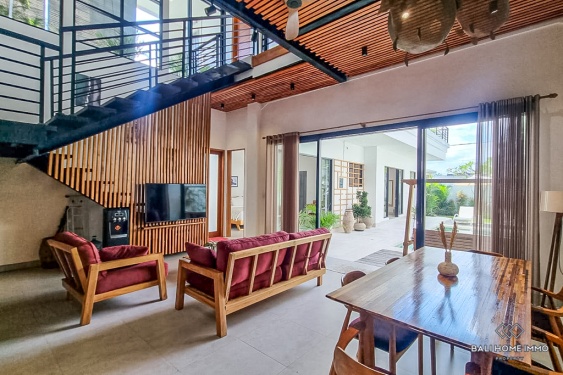 Image 6 from Stunning 3 Bedroom Villa for Monthly Rental in Bali Canggu Berawa