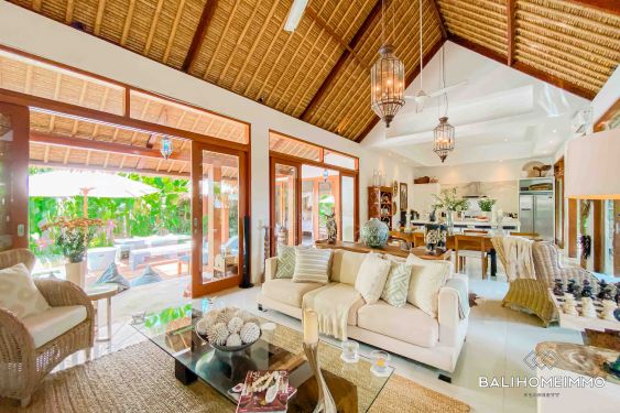 Image 20 from VILLA MENAKJUBKAN 3 KAMAR DISEWA BULANAN DI BALI PERERENAN